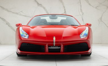Ferrari 488 SPIDER 7