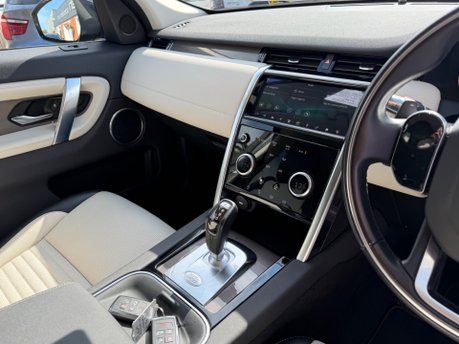Land Rover Discovery Sport 1.5 P300e 12.2kWh R-Dynamic S 5dr Petrol Plug-in Hybrid 4WD Euro 6 (309 ps) 33