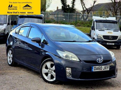Toyota Prius 1.8 VVT-h T Spirit Hatchback 5dr Petrol Hybrid CVT Euro 5 (s/s) (136 ps) 1