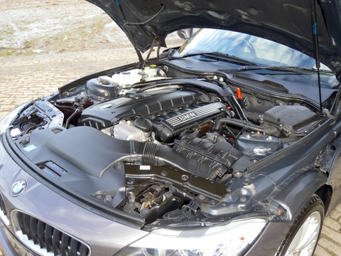 BMW Z4 E89 2.5 23i sDrive Roadster 36