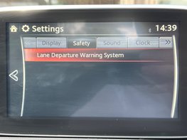 Mazda MX-5 SPORT NAV 33