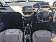 Peugeot 2008 E-HDI FELINE 12