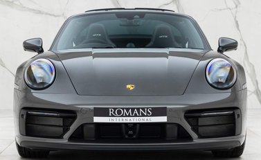 Porsche 911 Targa 4 GTS (992) 19
