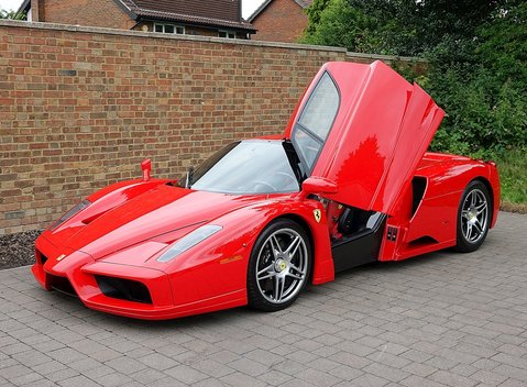 Ferrari Enzo 32
