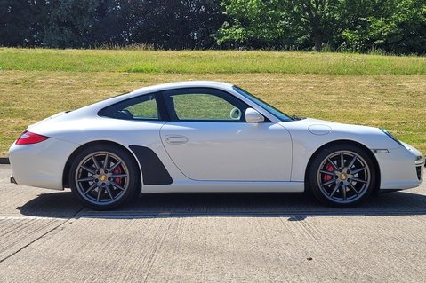 Porsche 911 CARRERA 2S 8