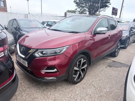 Nissan Qashqai 1.3 DIG-T TEKNA PLUS