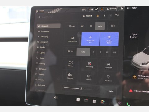 Tesla Model Y LONG RANGE AWD 25