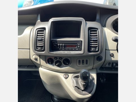 Vauxhall Vivaro 2.0 2900 CDTi FWD L1 4dr 25