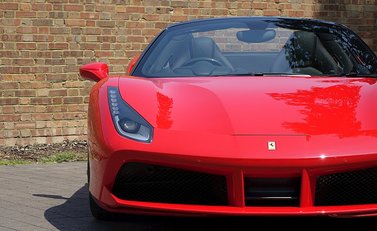 Ferrari 488 Spider 6