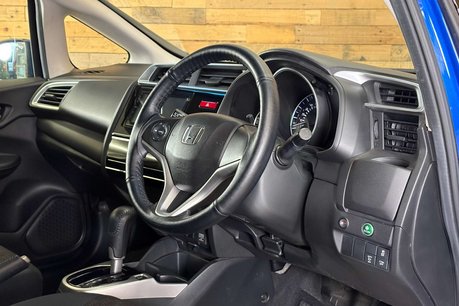 Honda Jazz 1.3L DOHC i-VTEC 7