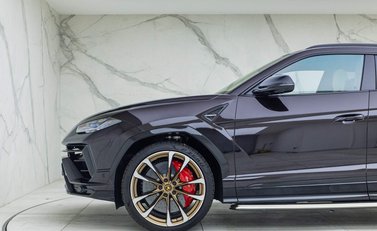 Lamborghini Urus S 31