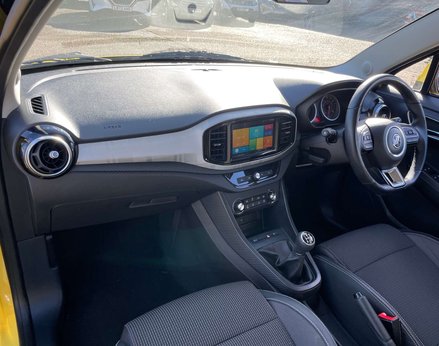 MG MG3 1.5 MG3 Exclusive Nav VTi-Tech 5dr 22