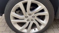 Land Rover Discovery Sport 2.0 TD4 SE Tech SUV 5dr Diesel Auto 4WD Euro 6 (s/s) (180 ps) 9