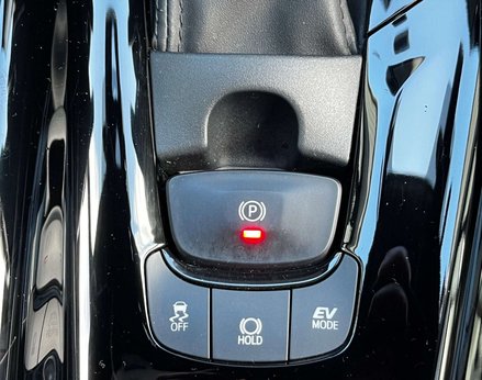 Toyota C-HR 2.0 C-HR Excel HEV CVT 5dr 54