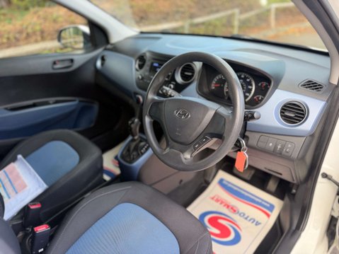 Hyundai i10 1.2 SE Hatchback 5dr Petrol Auto Euro 5 (87 ps) 15