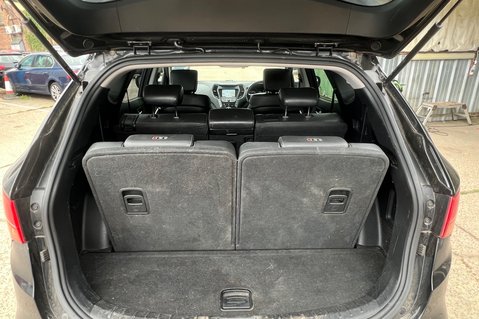 Hyundai SANTA FE PREMIUM CRDI - PART EXCHANGE TO CLEAR - MOT NOVEMBER 15