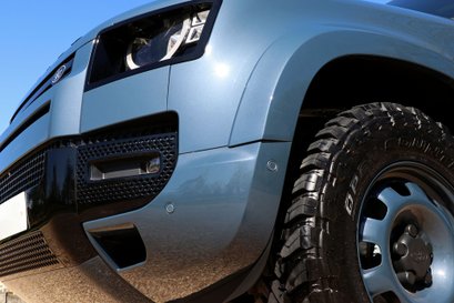 Land Rover Defender 90