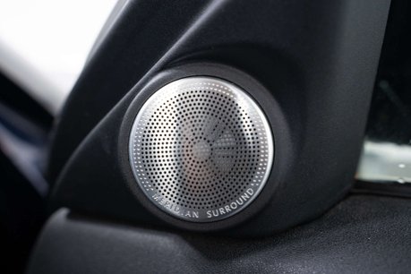 Land Rover Range Rover Evoque 2.0 Range Rover Evoque R-Dynamic HSE D MHEV Auto 4WD 5dr 16