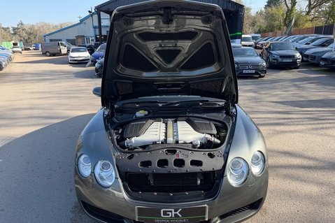 Bentley Continental GT - CYPRESS GREEN - 15 SERVICES RECORDED  48