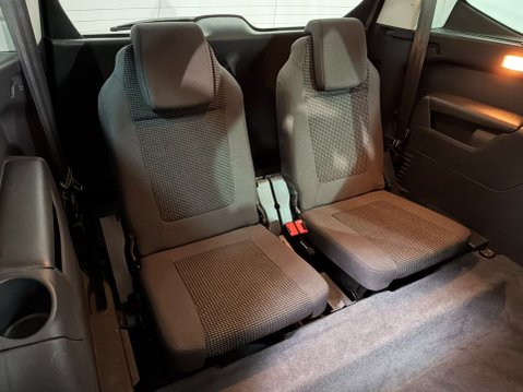 Peugeot 5008 1.6 BLUEHDI S/S ALLURE AUTOMATIC 22