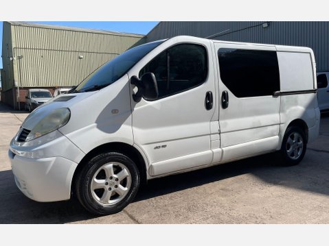 Renault Trafic 2.0 TD dCi SL27 Panel Van 4dr Diesel Manual L1 H1 (214 g/km, 115 bhp) 15