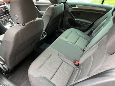 Volkswagen Golf 1.5 Golf Match Edition TSi Evo Semi-Auto 5dr 44