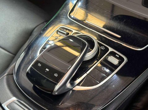 Mercedes-Benz E Class 2.0 E220d SE (Premium) Saloon 4dr Diesel G-Tronic+ Euro 6 (s/s) (194 ps) 48