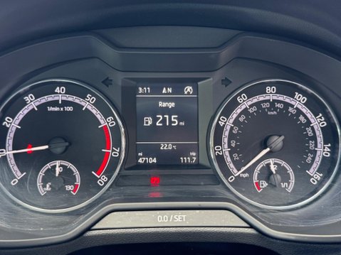 Skoda Octavia 1.5 TSI ACT SE Technology Euro 6 (s/s) 5dr 37