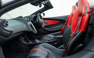 McLaren 570S Spider 23