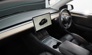 Tesla Model Y LONG RANGE AWD Enhanced Autopilot 20"Alloys 6mm All Tyres New Front Bushes 13