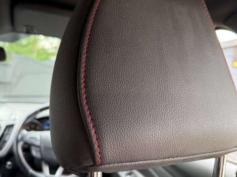 Ford Kuga 2.0 Kuga ST-Line TDCi 4x4 Auto 4WD 5dr 60