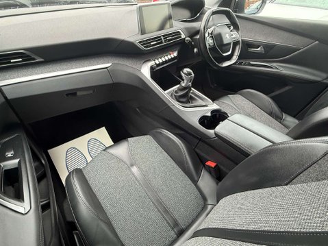 Peugeot 3008 1.2 PureTech Allure SUV 5dr Petrol Manual Euro 6 (s/s) (130 ps) 47