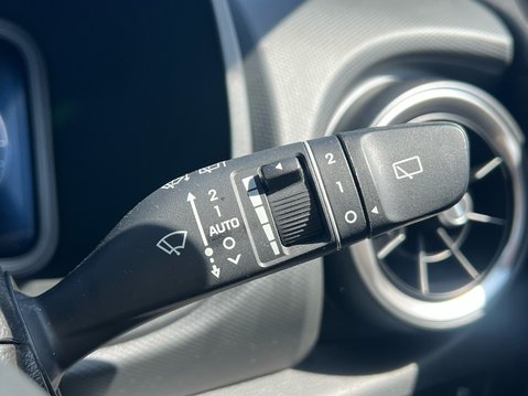 Hyundai KONA GDI PREMIUM 34