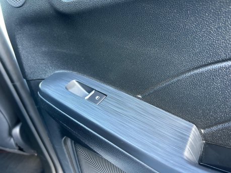 Ford Kuga 2.5h Duratec ST-Line X Edition CVT Euro 6 (s/s) 5dr 19