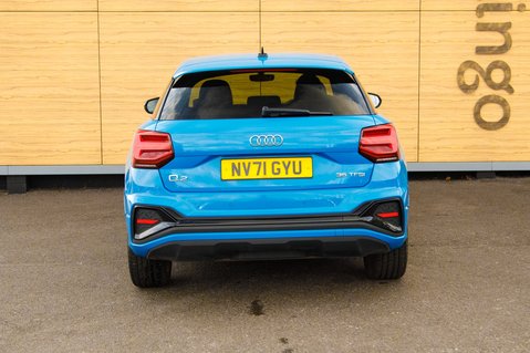 Audi Q2 TFSI S LINE BLACK EDITION 6