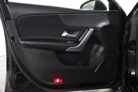 Mercedes-Benz A Class A 180 D SPORT 43