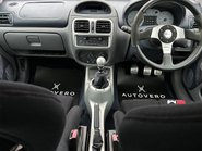 Renault Clio RENAULTSPORT V6 59