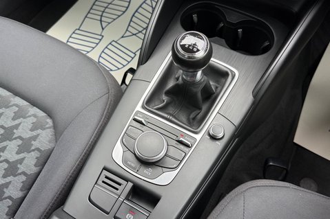 Audi A3 TDI SE TECHNIK - ULEZ COMPLIANT- £20 ROAD TAX - CRUISE CONTROL 41