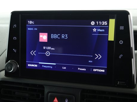 Peugeot Partner Standard 1000 1.5 BlueHDi 100 Professional Premium Van 13