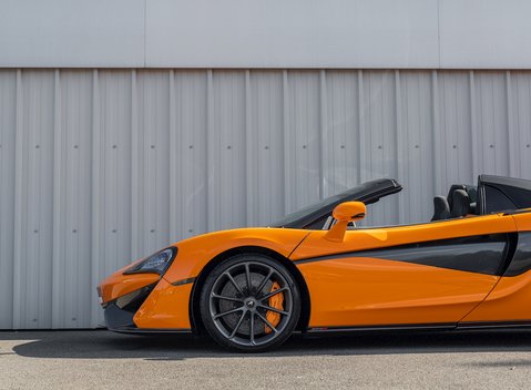 McLaren 570S Spider 25