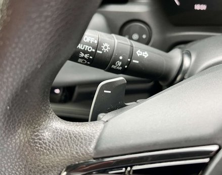 Honda HR-V 1.5 HR-V Elegance i-MMD CVT 5dr 54