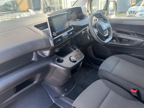 Peugeot Partner BLUEHDI PROFESSIONAL PREMIUM PLUS L1 21