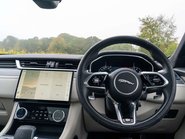 Jaguar F-Pace 5.0 SVR 12