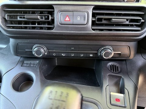 Citroen Berlingo 1000 ENTERPRISE PRO M BLUEHDI 29