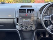 Volkswagen Polo 1.4 Polo SE 75 5dr 18