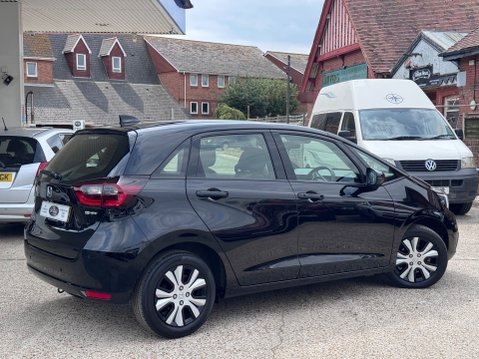 Honda Jazz I-MMD SR 2