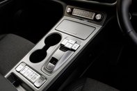 Hyundai KONA PREMIUM 38