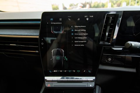 Renault Austral TECHNO ESPRIT ALPINE E-TECH 32