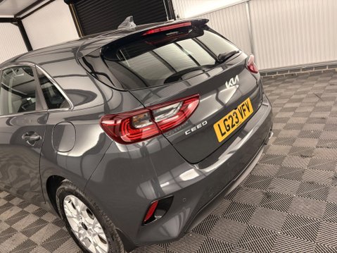 Kia Ceed 1.5 T-GDi 2 Euro 6 (s/s) 5dr Non-ADAP 41