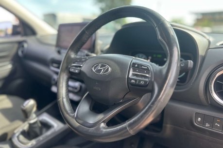Hyundai KONA 1.0 T-GDi MHEV Premium SUV 5dr Petrol Hybrid Manual Euro 6 (s/s) (120 ps) 14